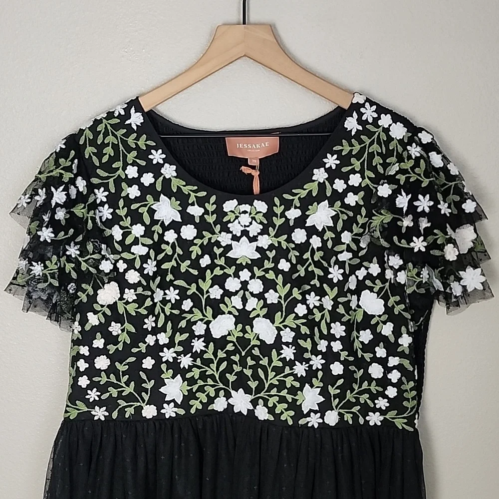 JessaKae Black and White Floral Dress - Picture 3 of 11